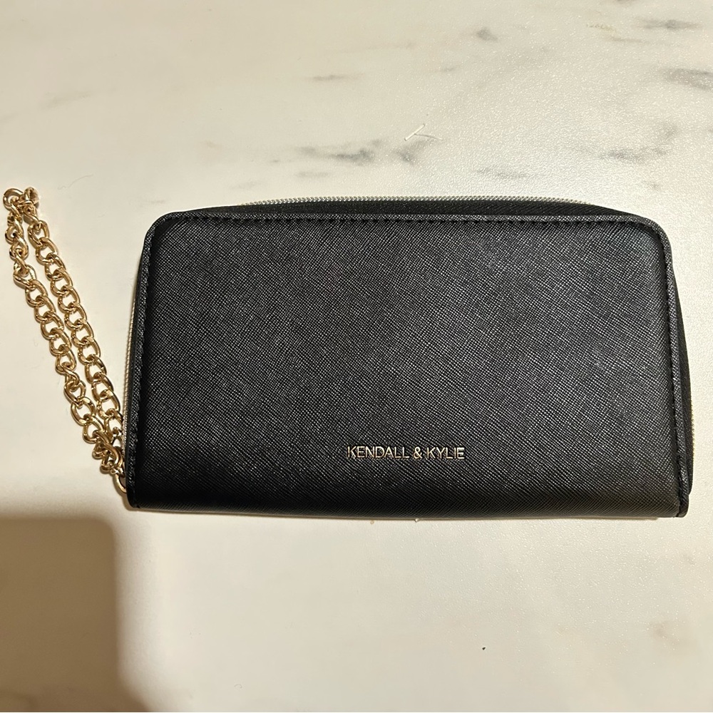 Kendall & Kylie Black Wallet with Gold Chain Accent